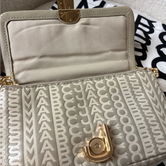 Marc Jacobs The Monogram Mini J Marc shoulder bag - Picture 5 of 9
